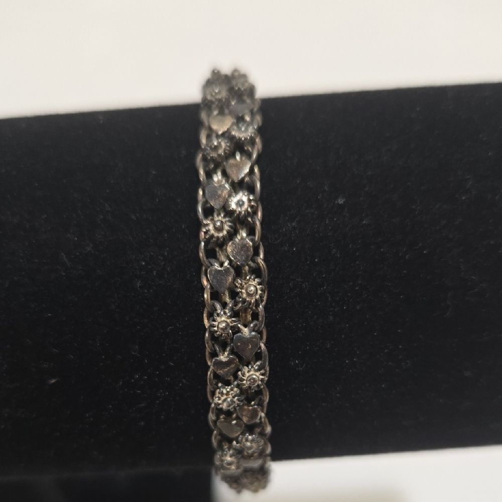 Vintage Sterling Silver Bracelet In Orginal Condition